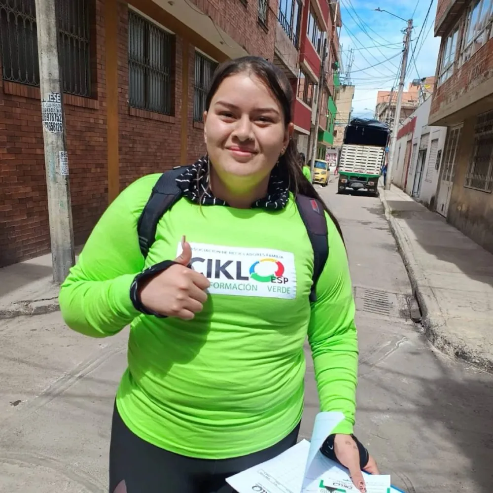 Familias y comunidad compartiendo en un evento de Familia Ciklo